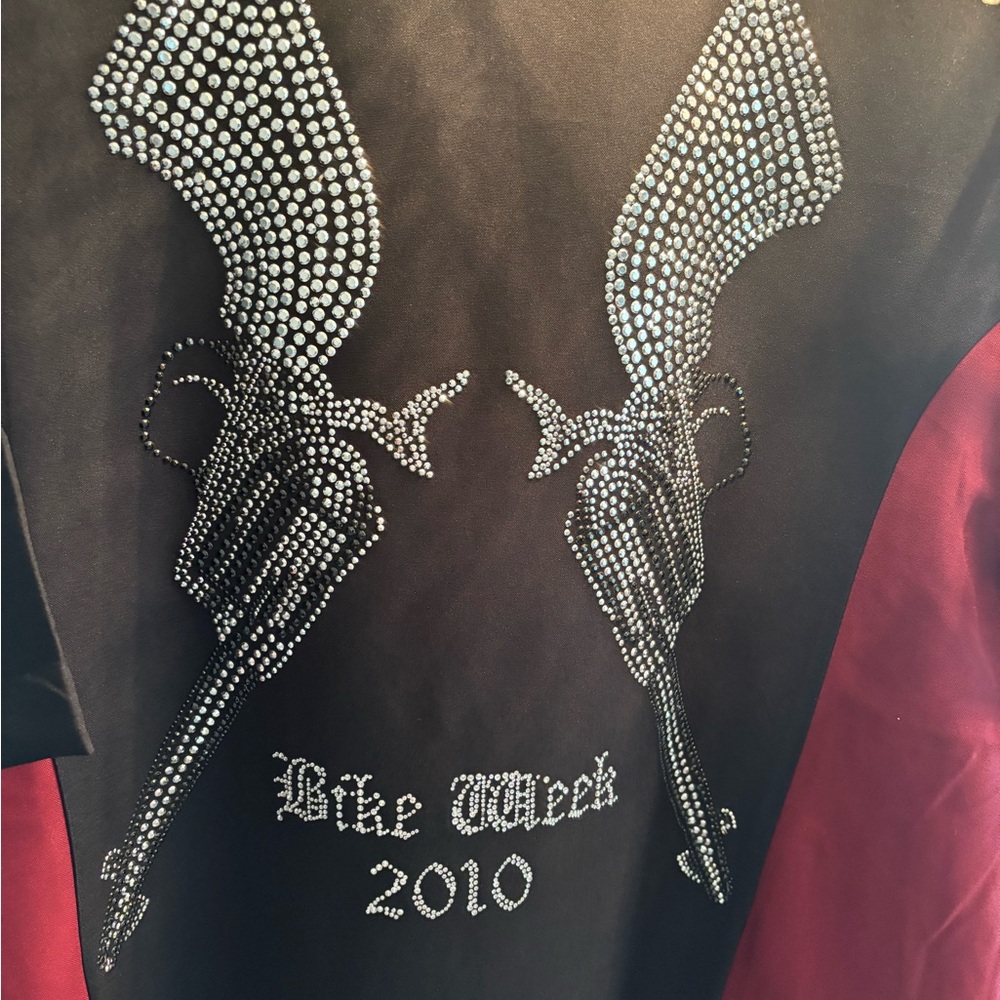 USA, biker designs men’s size, large burgundy, black biker shirt bling on  back